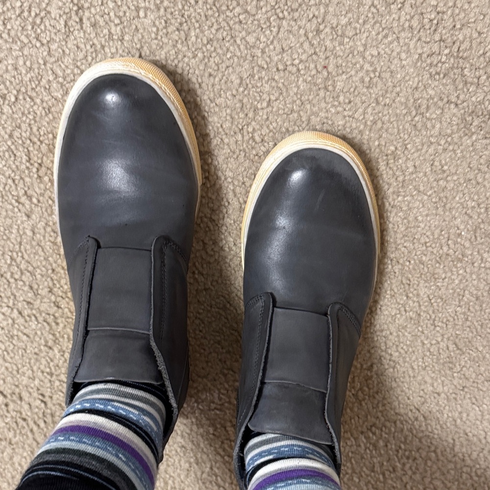 Women’s Bootie Slip-On Shoes